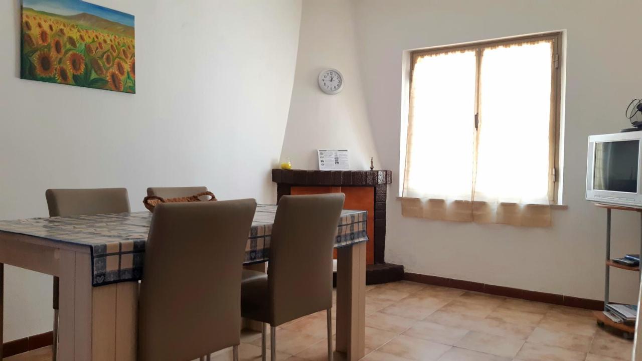 Mare&Monti Villa Telti Kültér fotó